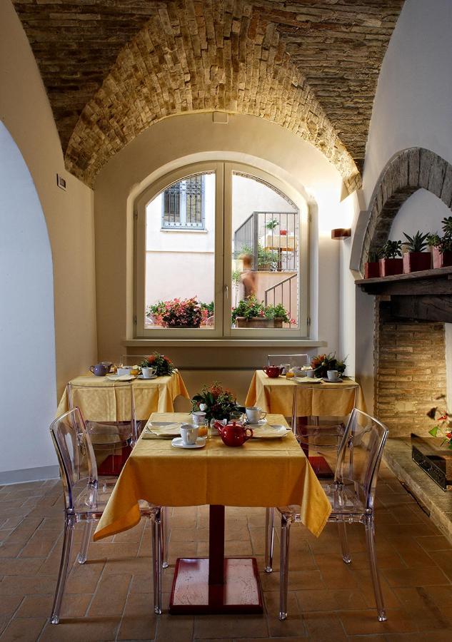 Sorella Luna 3* Assisi